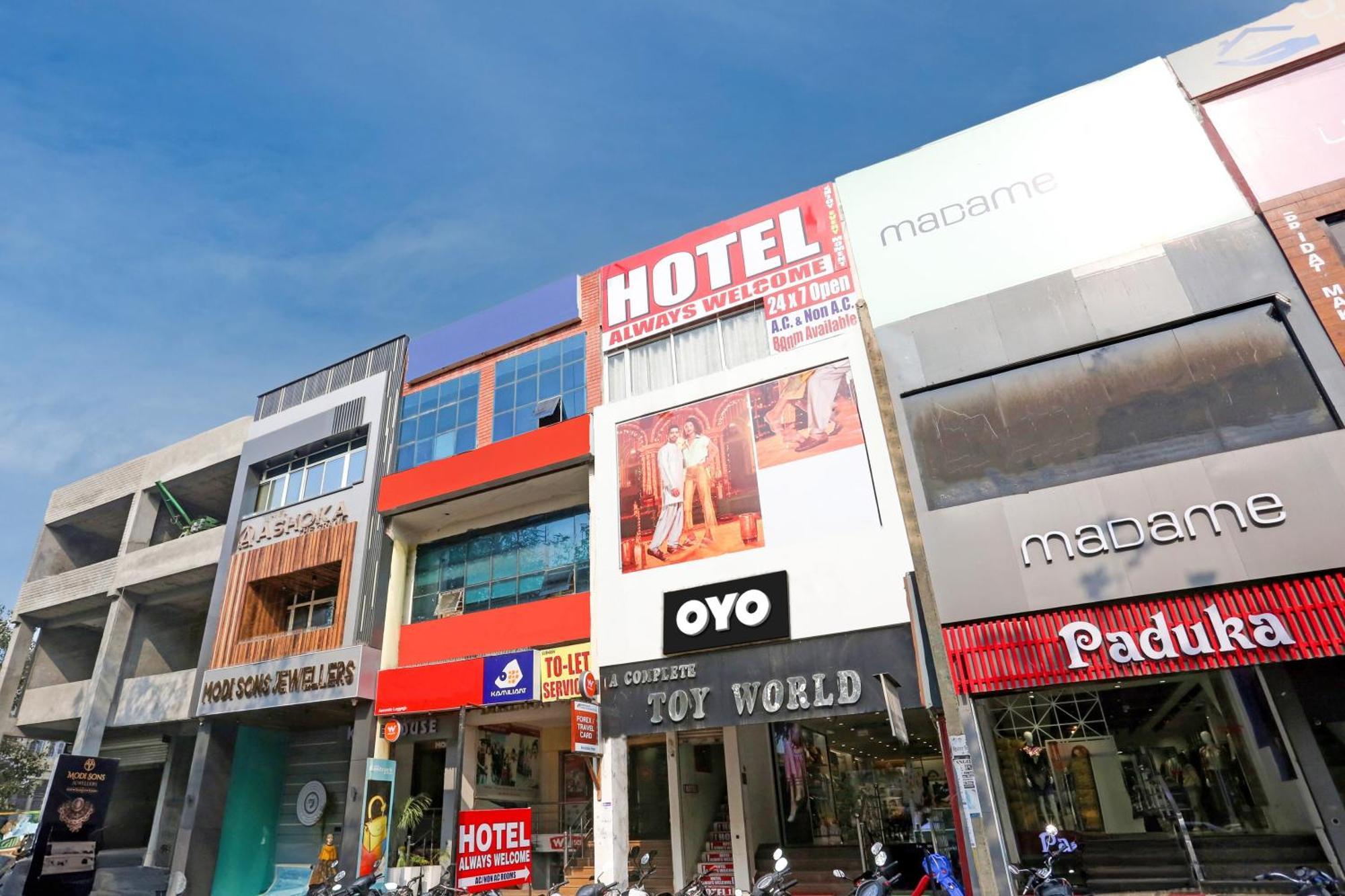 Collection O Always Welcome Hotel Hisar Exterior photo